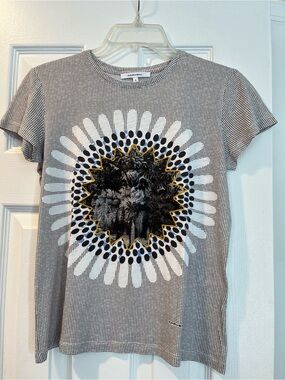 Carven Black, White & Gold Graphic Short Sleeve Tee